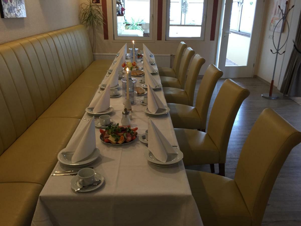 Pension Zum Lindeneck Lübz Екстериор снимка